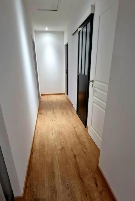 Appartement Charmant Et Spacieux โอแซร์ ภายนอก รูปภาพ